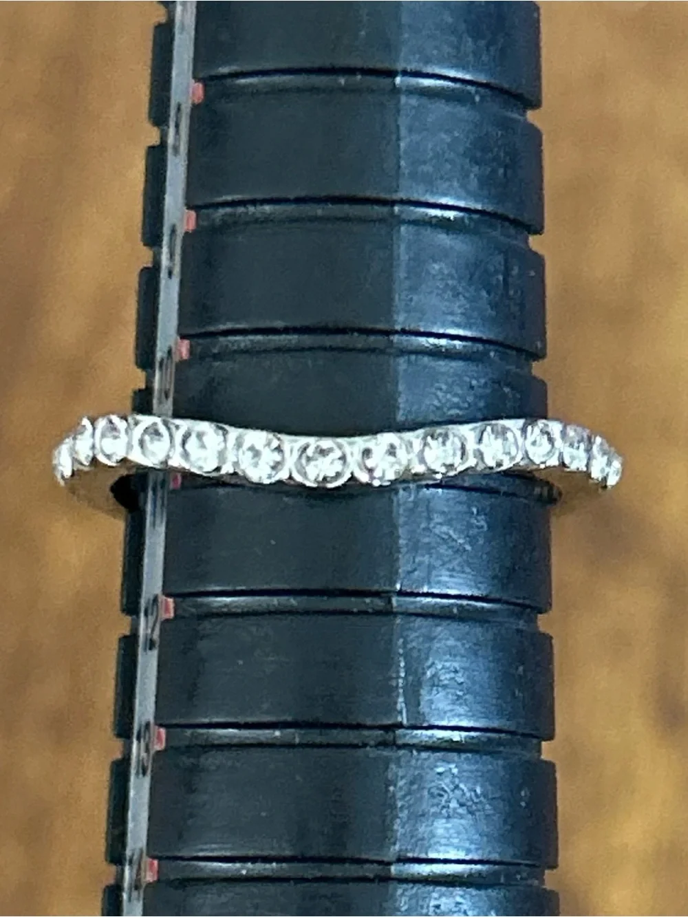 Silver Toned Wavy Rhinestone Accent Ring Size: 5.75  (NWOT)